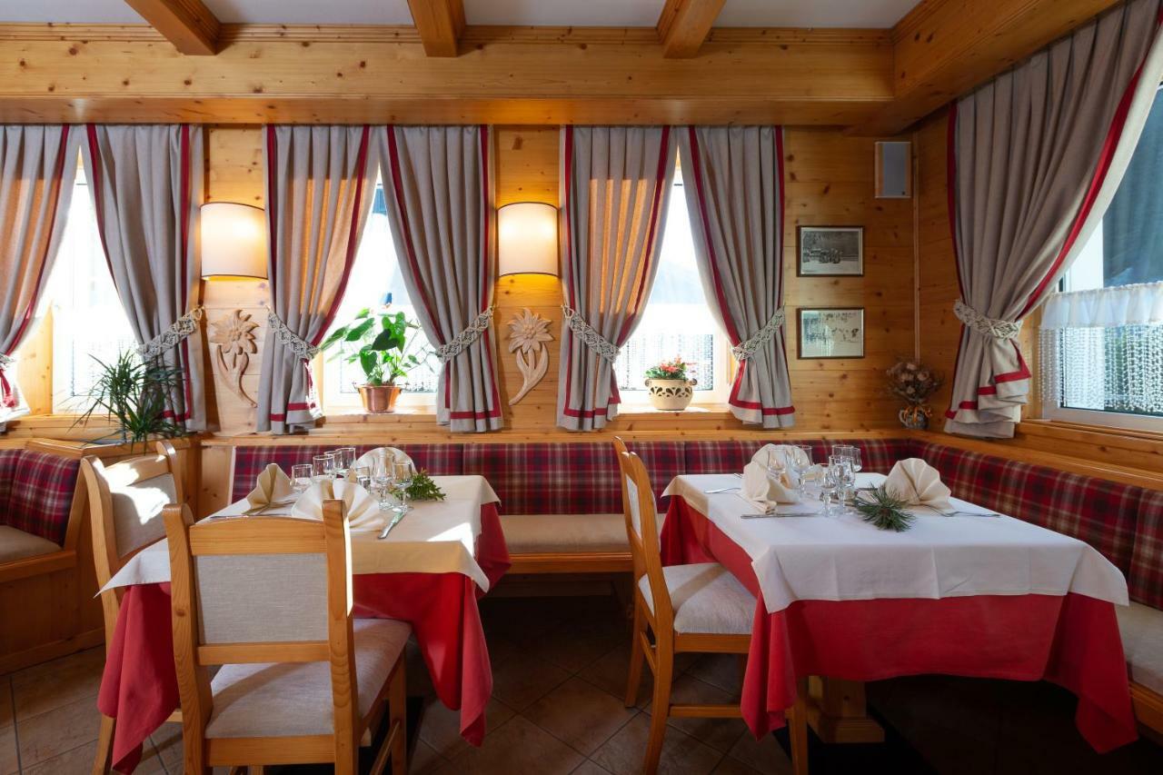 Hotel I Rododendri Valfurva Buitenkant foto